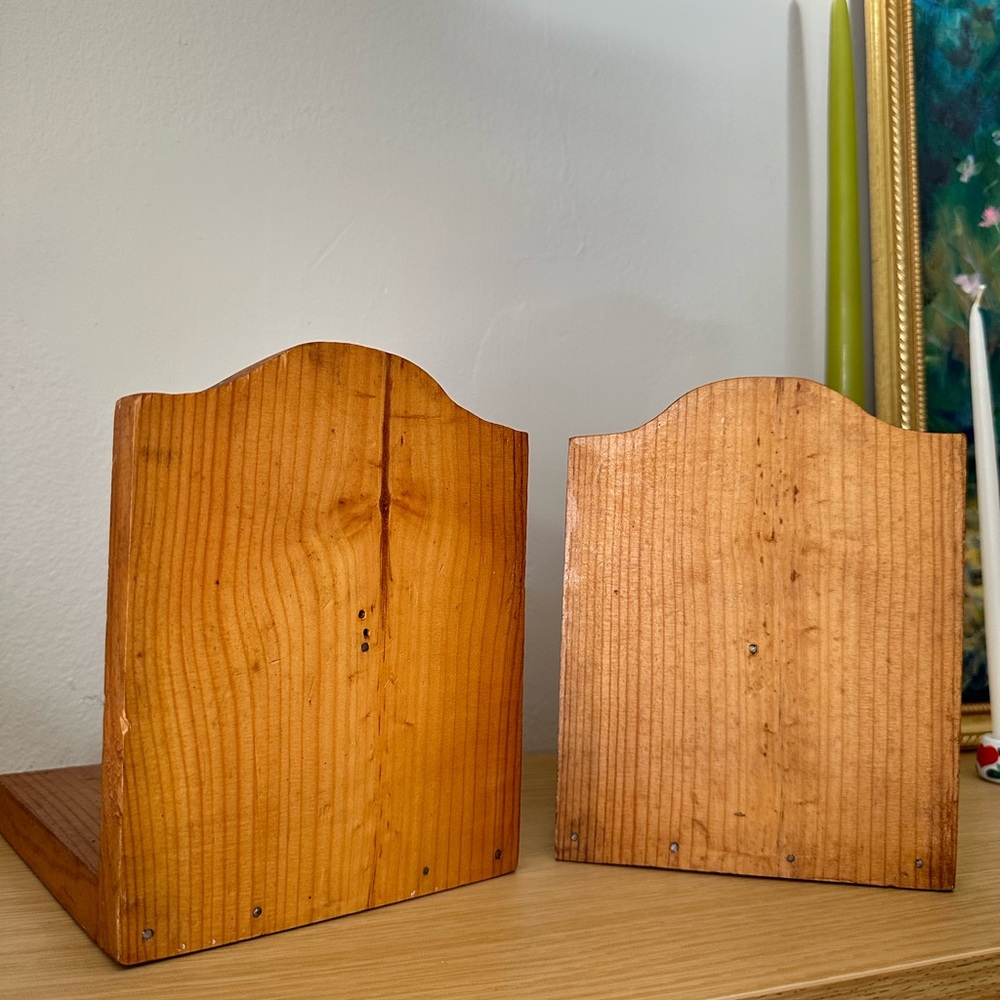 Vintage Handmade Mushroom Wooden Bookends - Set of 2 - Picture 5 of 6